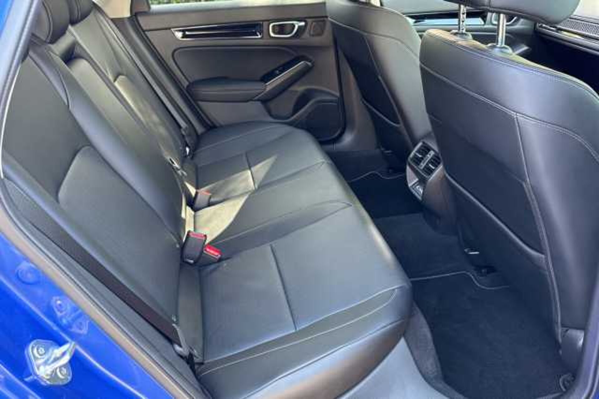 Honda Civic Hybrid 2.0 eHEV Advance 5dr CVT 