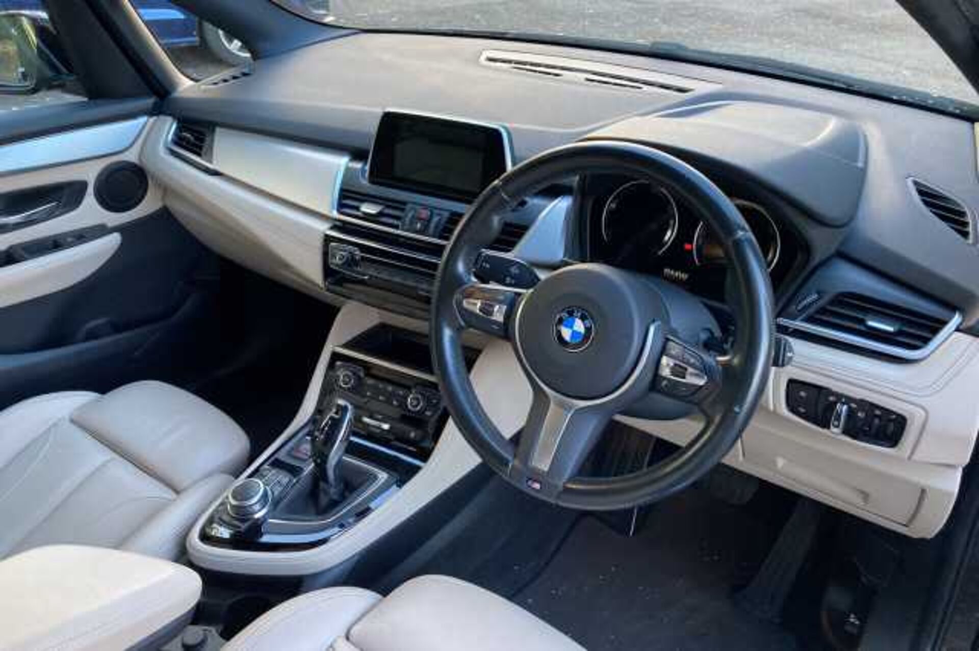 BMW 218i M Sport 5dr Step Auto 