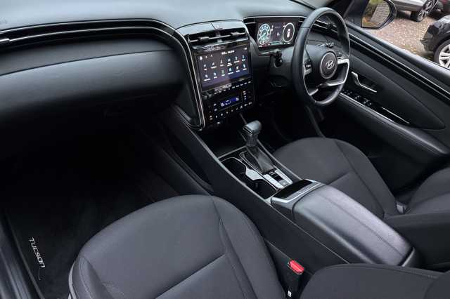 Hyundai TUCSON 1.6 TGDi 48V MHD SE Connect 5dr 2WD DCT 