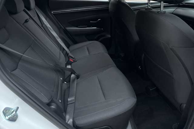 Hyundai TUCSON 1.6 TGDi 48V MHD SE Connect 5dr 2WD DCT 
