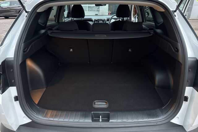 Hyundai TUCSON 1.6 TGDi 48V MHD SE Connect 5dr 2WD DCT 