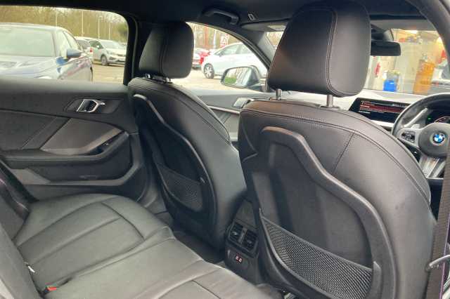 BMW 120 5-door 120d M Sport 5dr Step Auto 