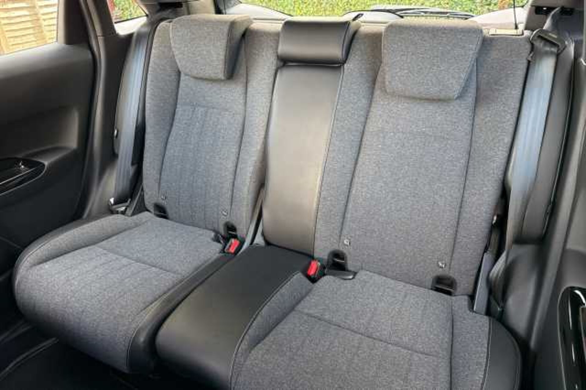 Honda Jazz Hybrid 1.5 i-MMD Hybrid SR 5dr eCVT 