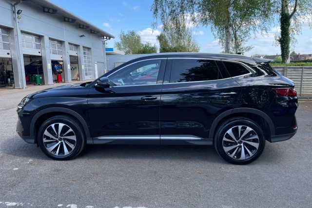 BYD 1.5 DM-i Comfort 5dr Auto 