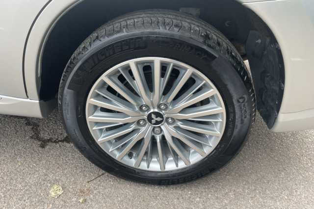 Mitsubishi Outlander 2.4 PHEV Dynamic 5dr Auto 