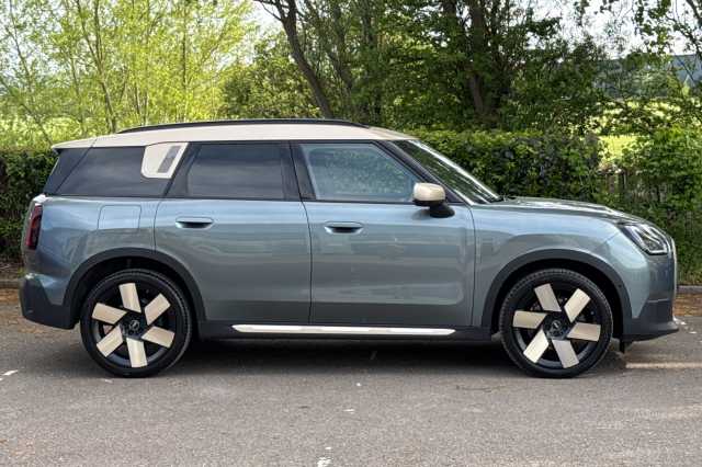 MINI Mini 1.5 C Exclusive 5dr Auto 