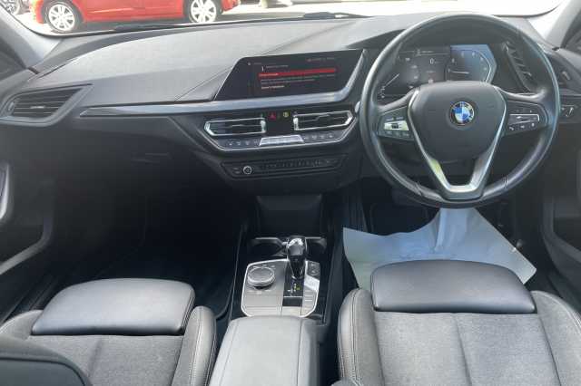 BMW 118 5-door 118i Sport 5dr Step Auto 