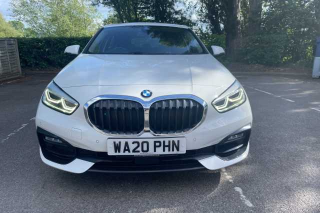 BMW 118 5-door 118i Sport 5dr Step Auto 