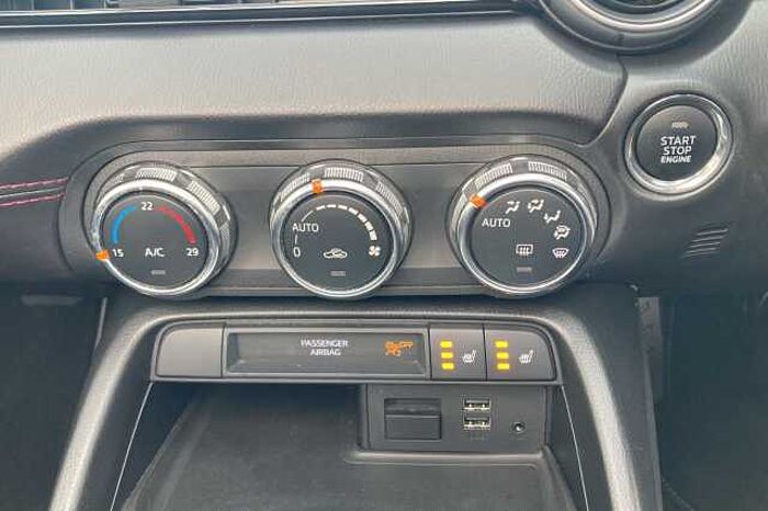 Mazda MX-5 1.5 Sport Nav 2dr 