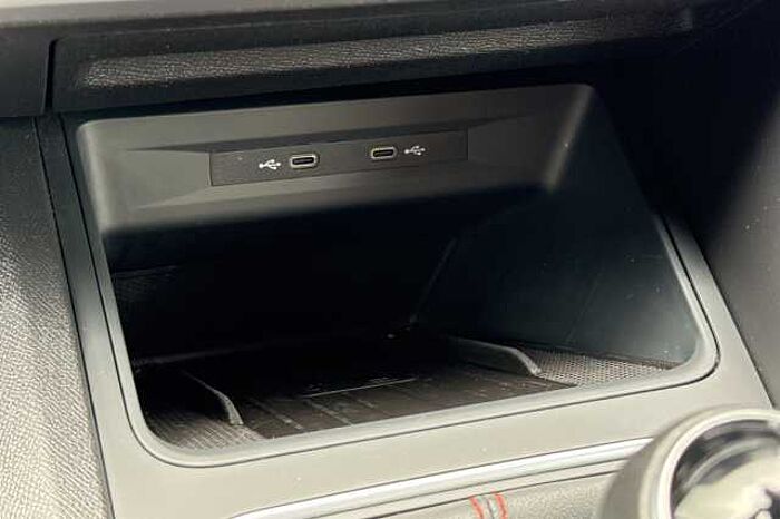 SEAT Leon 5 Door 1.5 TSI EVO 150 FR Sport 5dr 