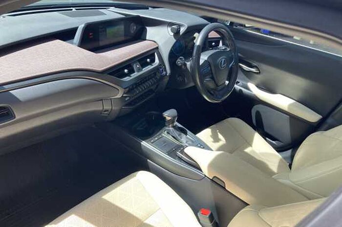 Lexus UX 250h 250h 2.0 5dr CVT 