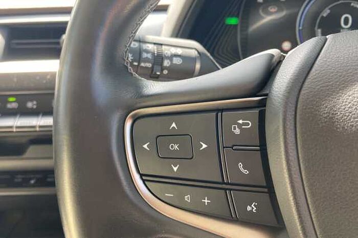 Lexus UX 250h 250h 2.0 5dr CVT 