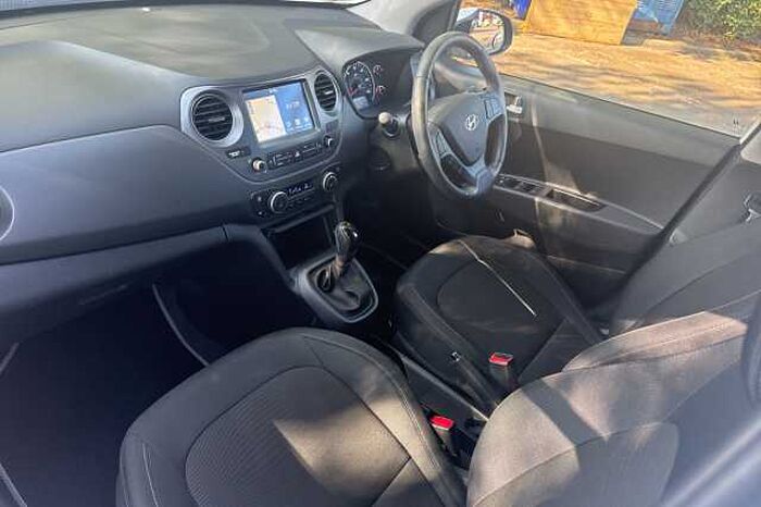 Hyundai i10 1.2 Premium SE 5dr Auto 