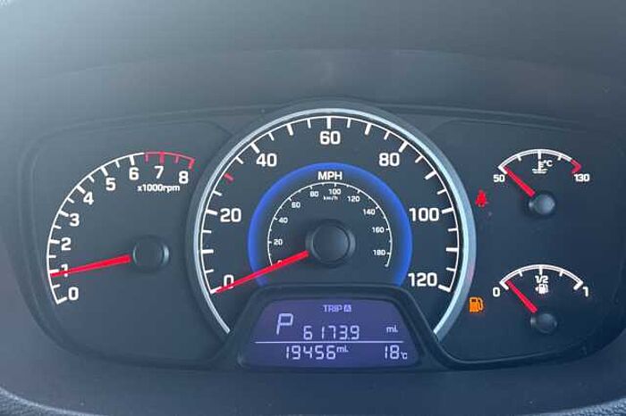 Hyundai i10 1.2 Premium SE 5dr Auto 