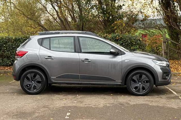 Dacia Sandero Stepway 1.0 TCe Expression 5dr 