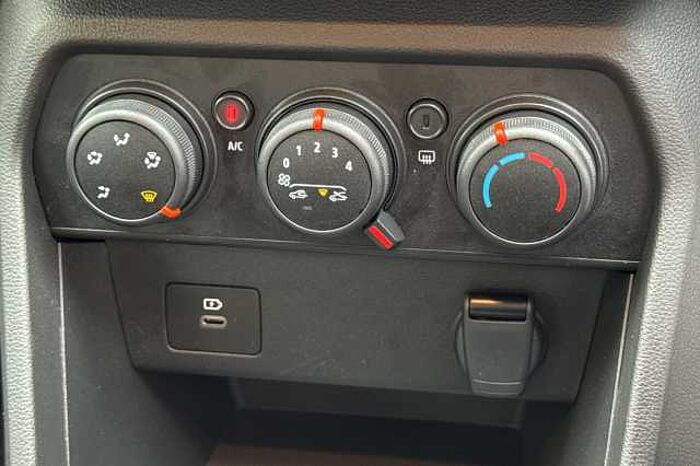 Dacia Sandero Stepway 1.0 TCe Expression 5dr 