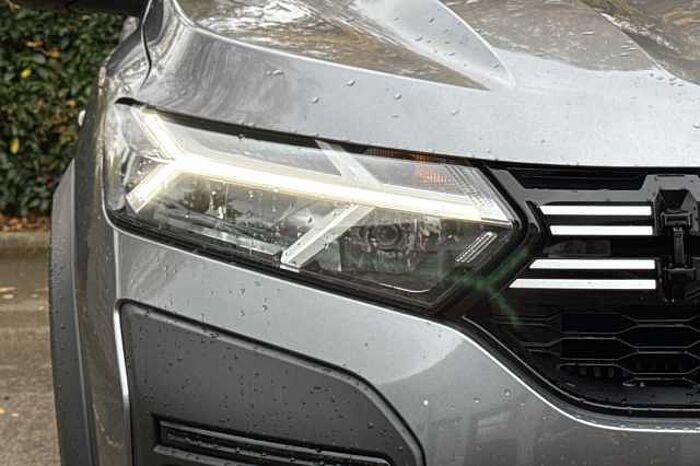 Dacia Sandero Stepway 1.0 TCe Expression 5dr 