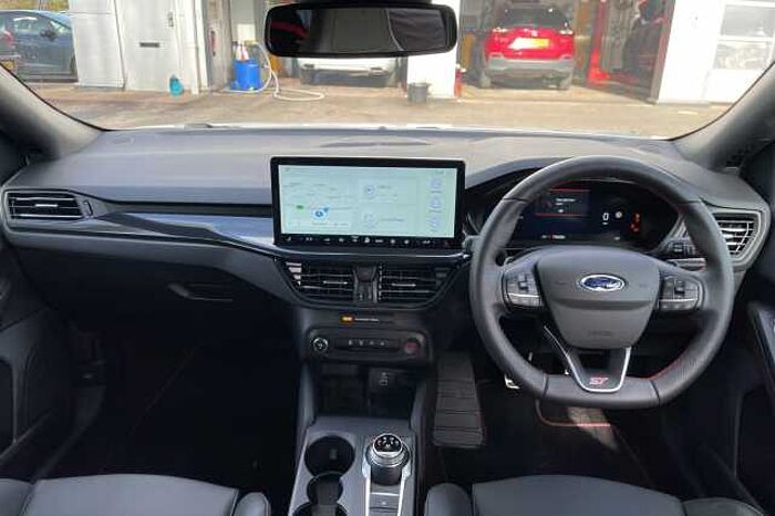 Ford Focus 2.3 EcoBoost ST 5dr Auto 