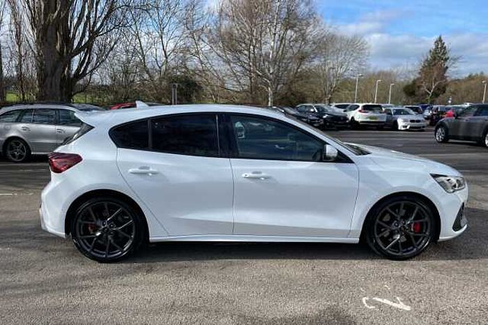 Ford Focus 2.3 EcoBoost ST 5dr Auto 