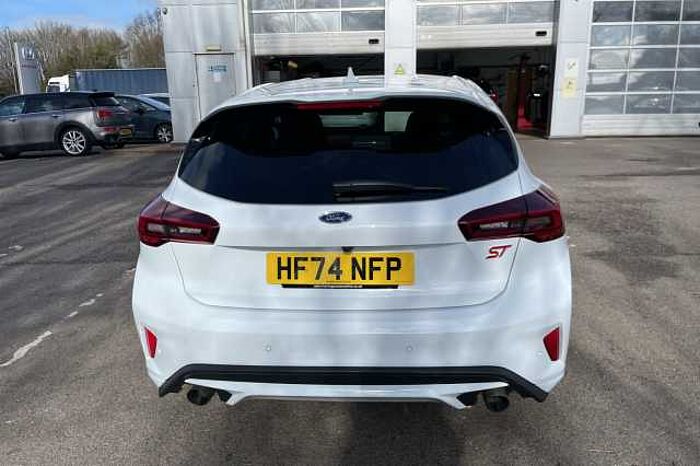 Ford Focus 2.3 EcoBoost ST 5dr Auto 