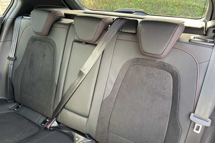 Ford Focus 2.3 EcoBoost ST 5dr Auto 