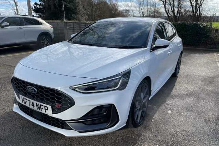 Ford Focus 2.3 EcoBoost ST 5dr Auto 