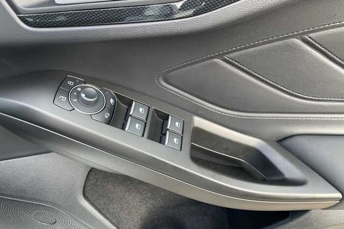 Ford Focus 2.3 EcoBoost ST 5dr Auto 