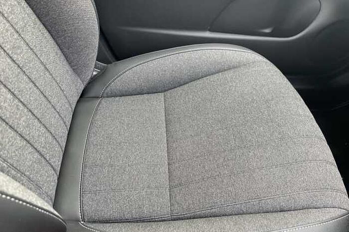 Honda Jazz Hybrid 1.5 i-MMD Hybrid Advance 5dr eCVT 