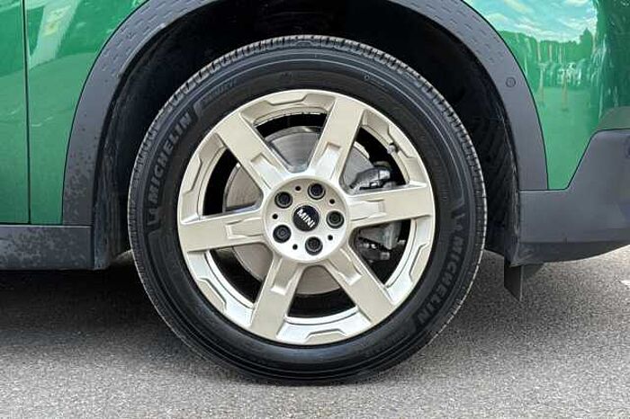 MINI Mini 1.5 C Exclusive 5dr Auto 