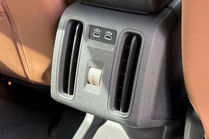 MINI Mini 1.5 C Exclusive 5dr Auto 