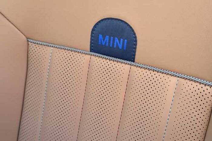 MINI Mini 1.5 C Exclusive 5dr Auto 