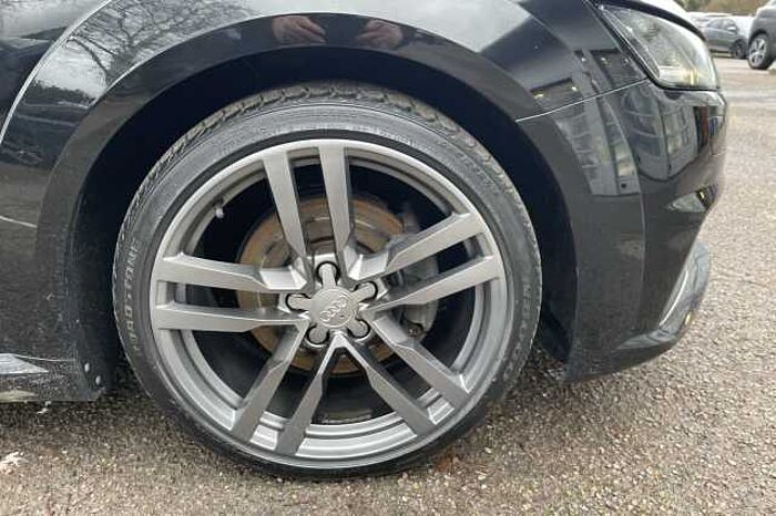 Audi TT Roadster 1.8T FSI S Line 2dr 