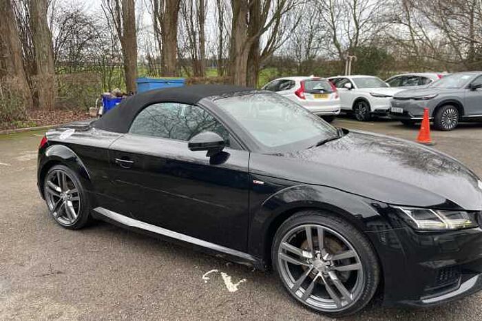 Audi TT Roadster 1.8T FSI S Line 2dr 