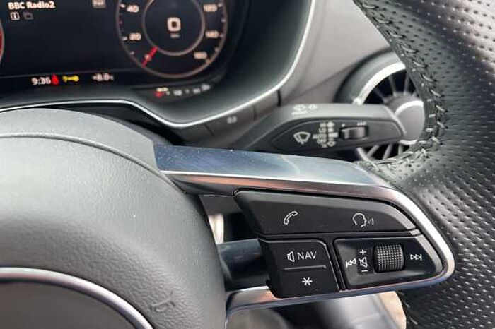 Audi TT Roadster 1.8T FSI S Line 2dr 