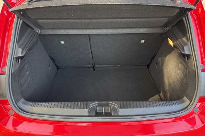 Renault Clio Hatchback 1.0 TCe 100 RS Line 5dr 