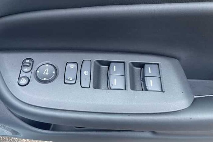 Honda Jazz Hybrid 1.5 i-MMD Hybrid Advance 5dr eCVT 