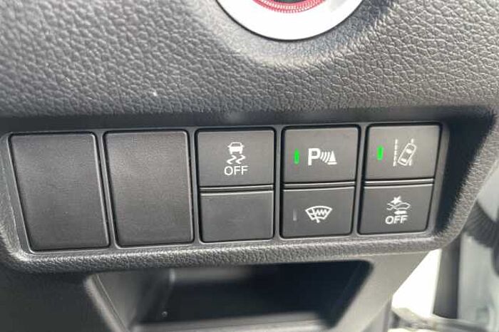 Honda CR-V Hybrid 2.0 i-MMD Hybrid SR 2WD 5dr eCVT 