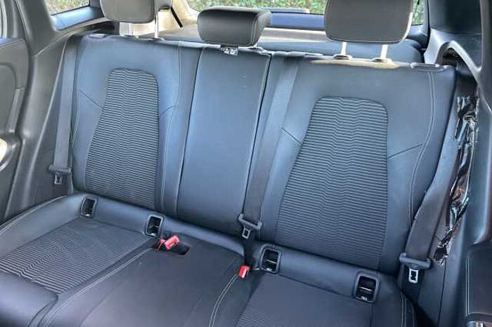 Mercedes-Benz GLA 200 200d Sport Executive 5dr Auto 