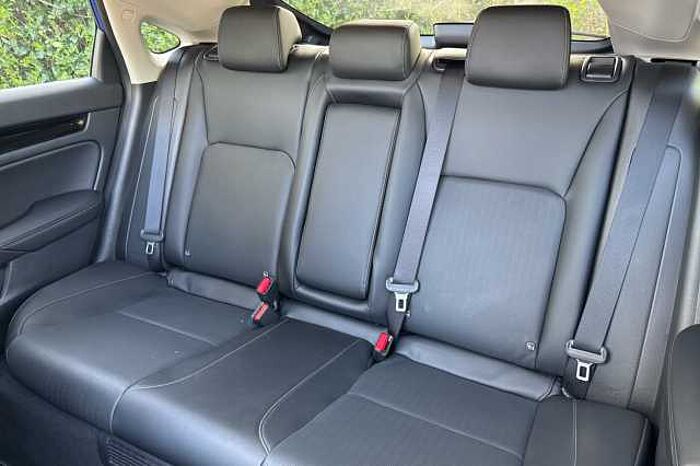 Honda Civic Hybrid 2.0 eHEV Advance 5dr CVT 