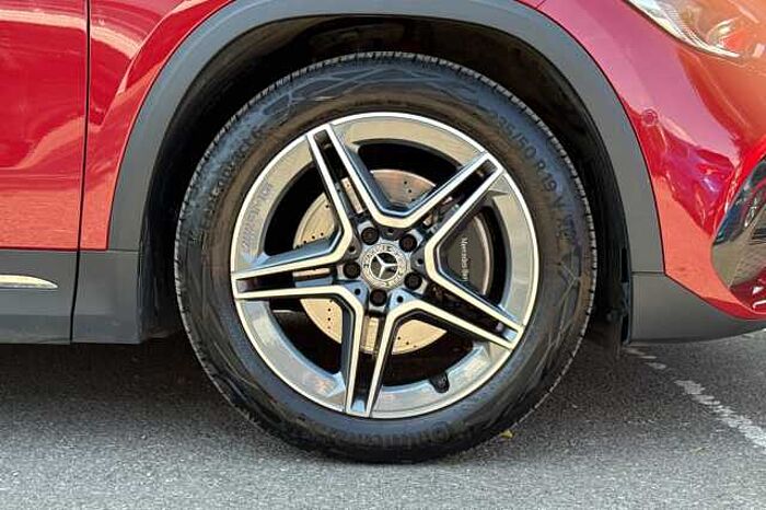 Mercedes-Benz GLA 220 220d 4Matic AMG Line Premium Plus 5dr Auto 
