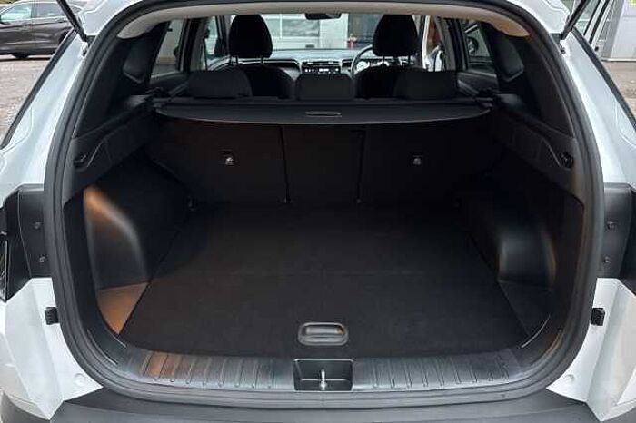 Hyundai TUCSON 1.6 TGDi 48V MHD SE Connect 5dr 2WD DCT 