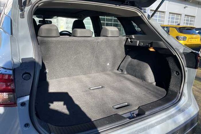 Nissan Qashqai 1.3 DiG-T MH 158 N-Connecta 5dr Xtronic 