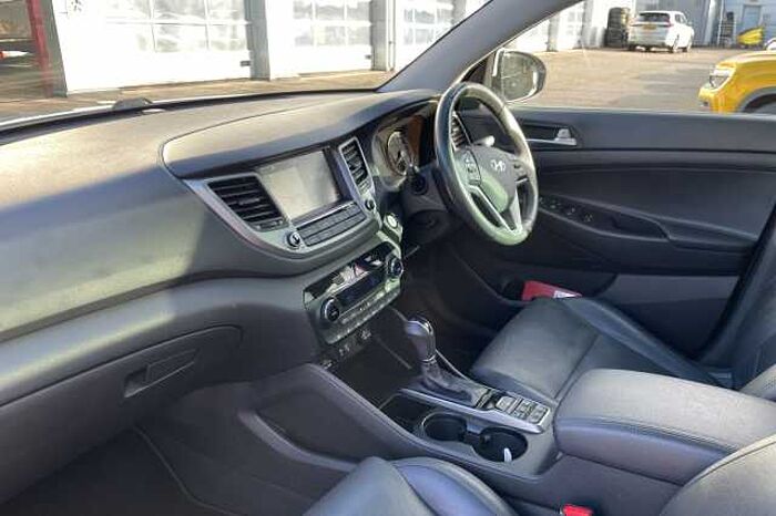 Hyundai TUCSON 1.7 CRDi Blue Drive Premium SE 5dr 2WD DCT 