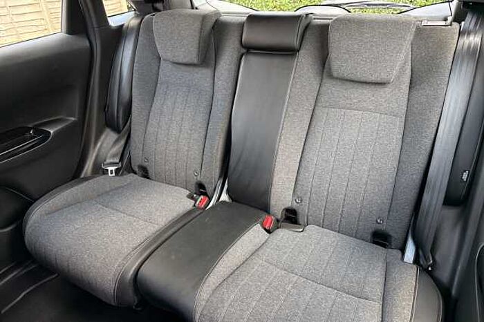 Honda Jazz Hybrid 1.5 i-MMD (109ps) SR eCVT 