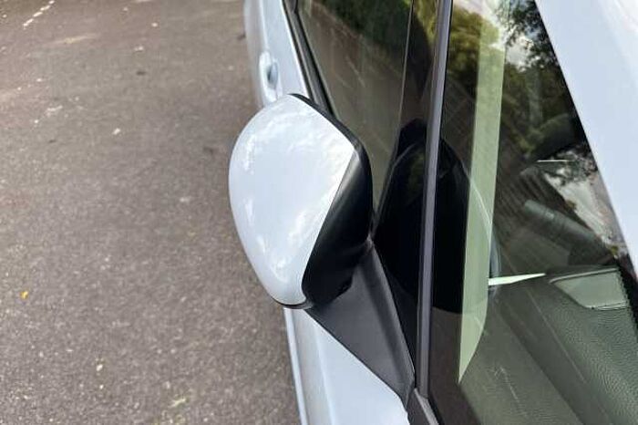 Honda Jazz Hybrid 1.5 i-MMD (109ps) SR eCVT 