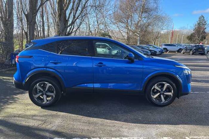 Nissan Qashqai 1.3 DiG-T MH 158 N-Connecta 5dr Xtronic 