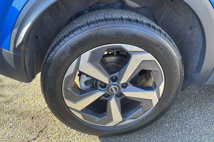Nissan Qashqai 1.3 DiG-T MH 158 N-Connecta 5dr Xtronic 