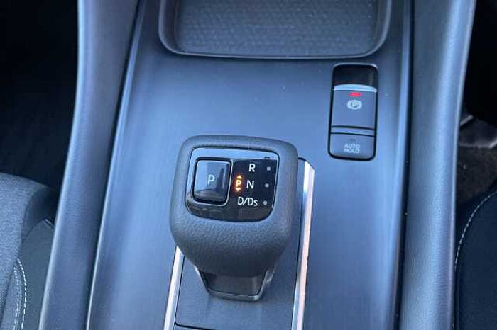 Nissan Qashqai 1.3 DiG-T MH 158 N-Connecta 5dr Xtronic 