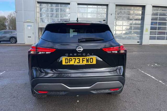 Nissan Qashqai 1.3 DiG-T MH 158 N-Connecta 5dr Xtronic 