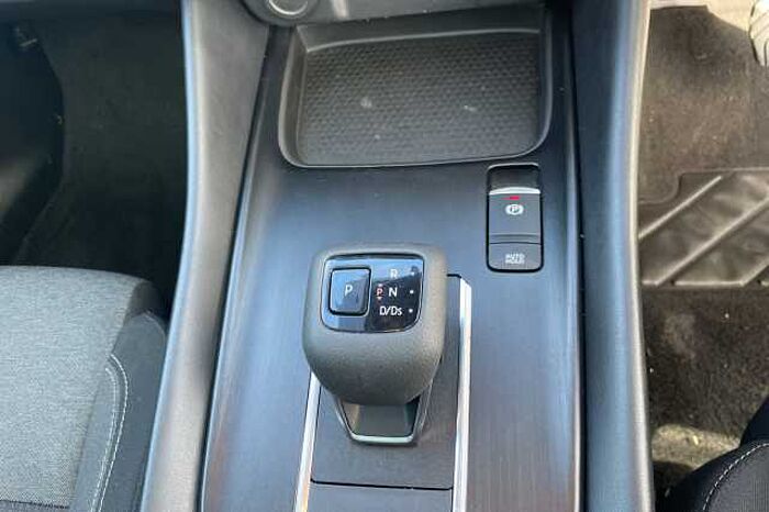 Nissan Qashqai 1.3 DiG-T MH 158 N-Connecta 5dr Xtronic 